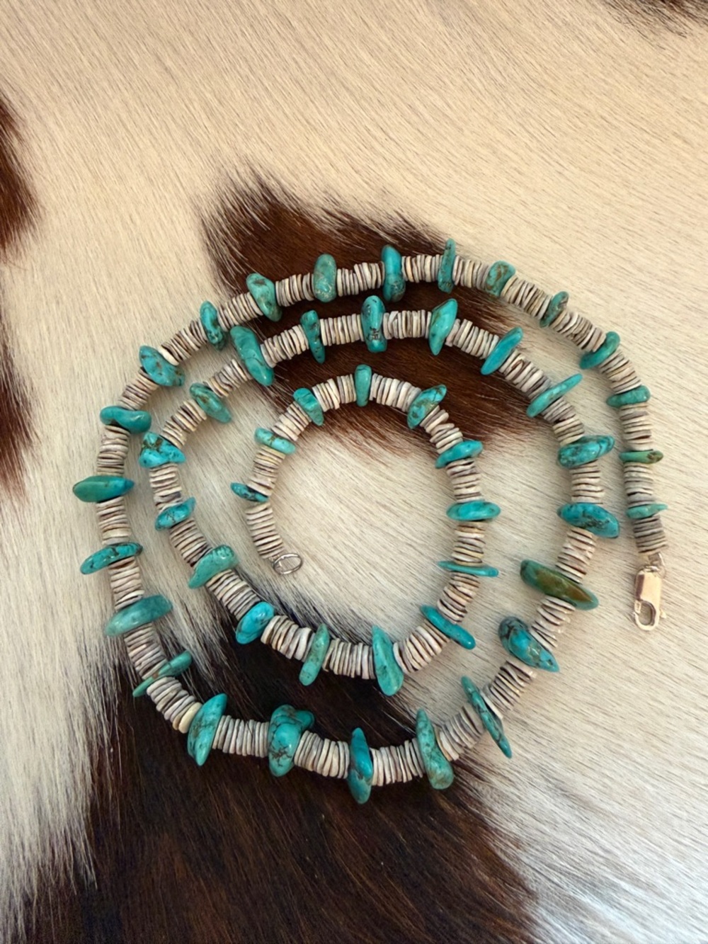 ❤️ 24” Shell Heishi Beads & Turquoise Navajo Artisan Necklace Sterling Lobster
